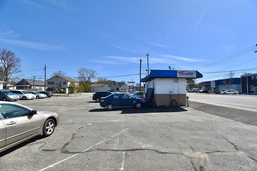 890 Boston Rd, Springfield, MA à vendre - Photo du bâtiment - Image 2 de 4