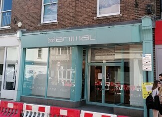 Plus de détails pour 32-39 High St, Newport - Commerce de détail à louer