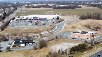 Plus de détails pour 1011 E Songsmith Dr, Christiana, DE - Commerce de détail à louer