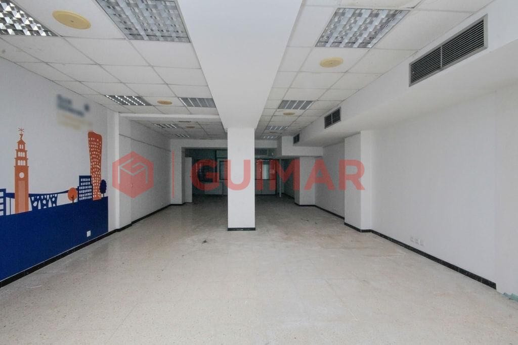 L'Hospitalet de Llobregat, BAR 08901 - - - Photo intérieure - Image 1 of 4