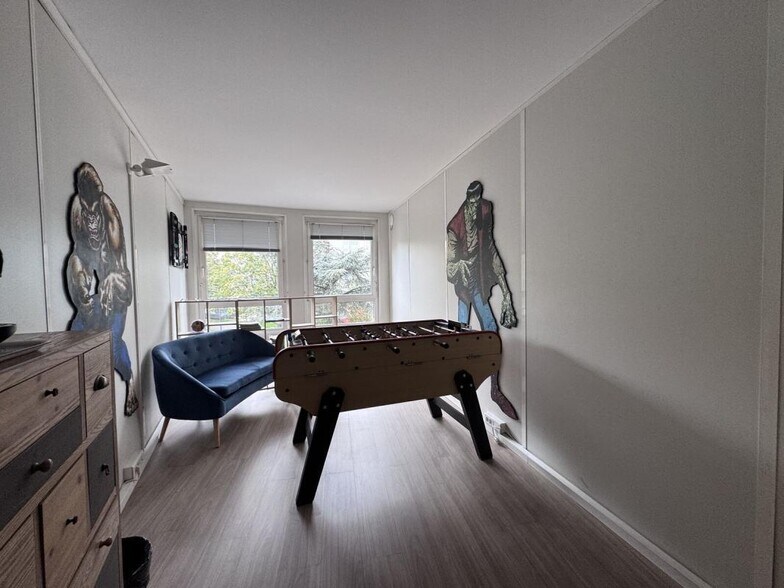 Bureau dans Montreuil à vendre - Photo du bâtiment - Image 2 de 16