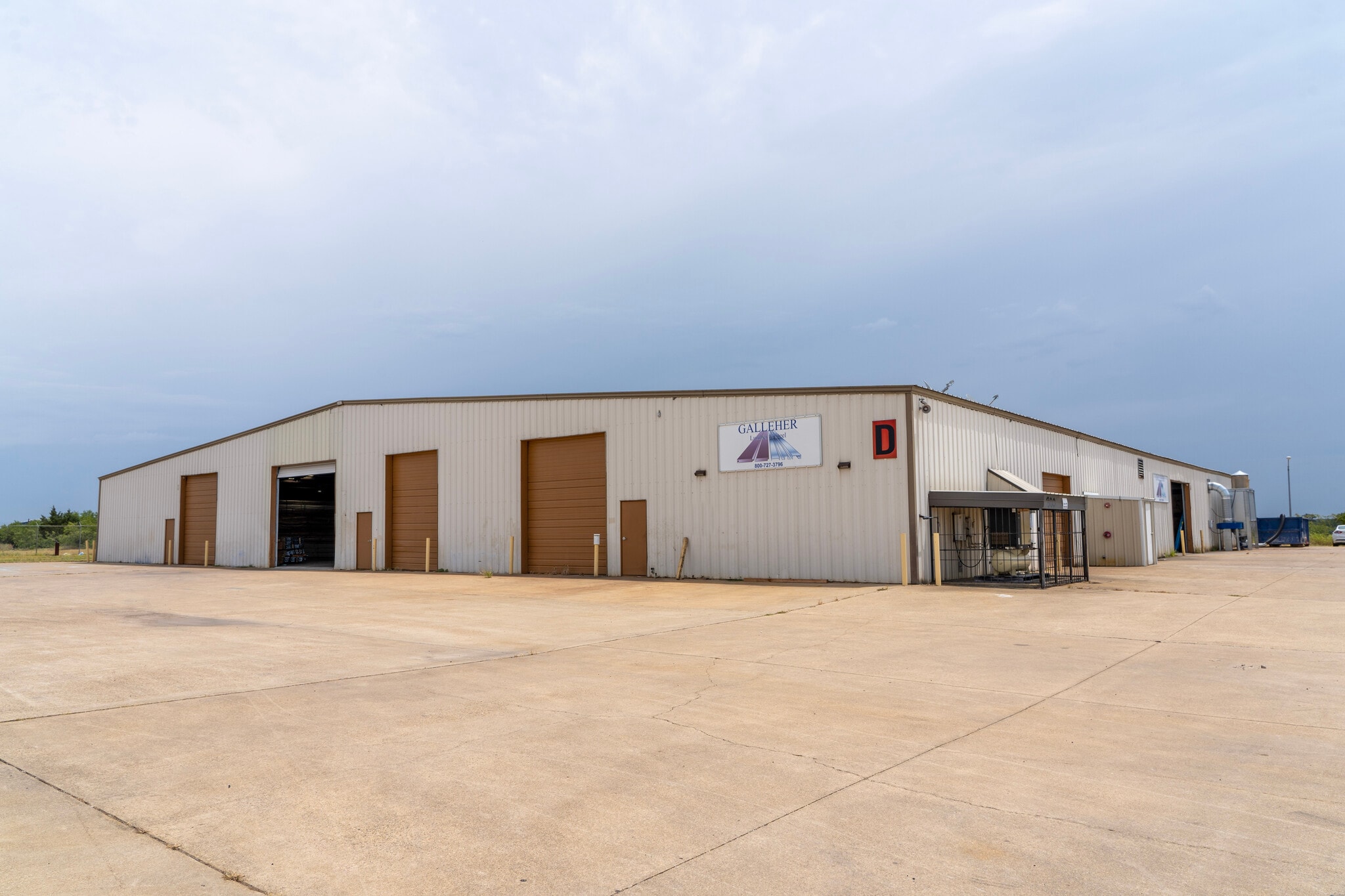 225 Metro Dr, Terrell, TX for lease Building Photo- Image 1 of 5