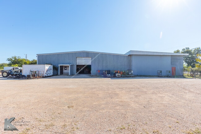 Plus de détails pour 1901 Cottonwood St, Abilene, TX - Industriel à vendre