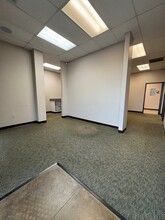 13100 Colony Pointe Dr, Yukon, OK for lease Interior Photo- Image 1 of 4