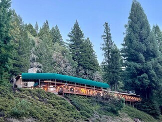 Plus de détails pour Brooktrails Lodge & Residential Units – à vendre, Willits, CA