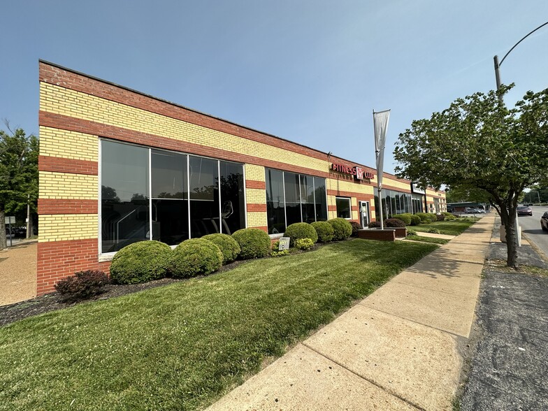 3515-3525 Hampton Ave, Saint Louis, MO for lease - Building Photo - Image 1 of 6