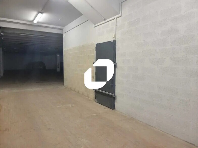 Flex dans Palaiseau à louer - Photo du bâtiment - Image 2 de 8