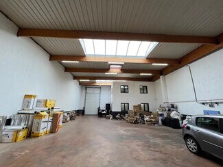 More details for 58 Avenue Des Bruyères, Décines-Charpieu - Flex for Lease