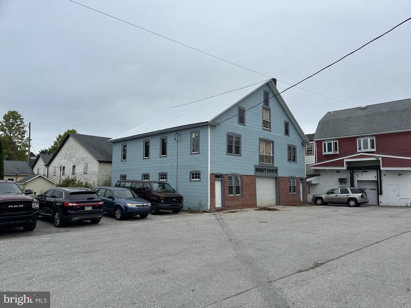 9 Republic Aly, New Freedom, PA for sale Primary Photo- Image 1 of 23