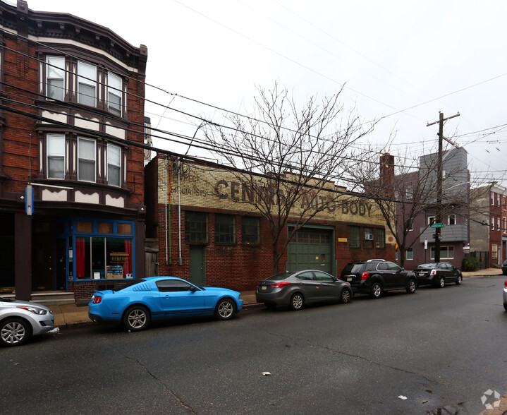 216 Fairmount Ave, Philadelphia, PA for lease - Building Photo - Image 2 of 4