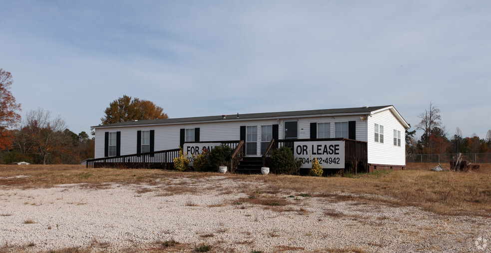 2749 Lancaster Hwy, Richburg, SC for sale - Primary Photo - Image 1 of 1