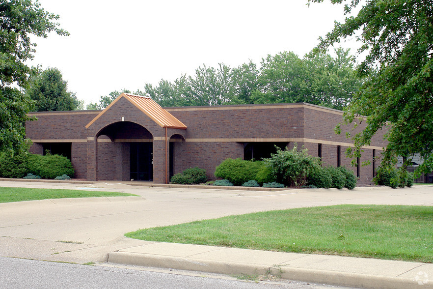 1222 Professional Blvd, Evansville, IN for sale - Primary Photo - Image 1 of 1