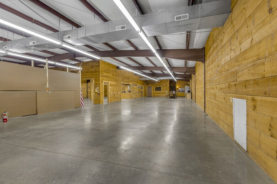 405 Pearman Dairy Rd, Anderson, SC à vendre - Photo intérieure - Image 2 de 36