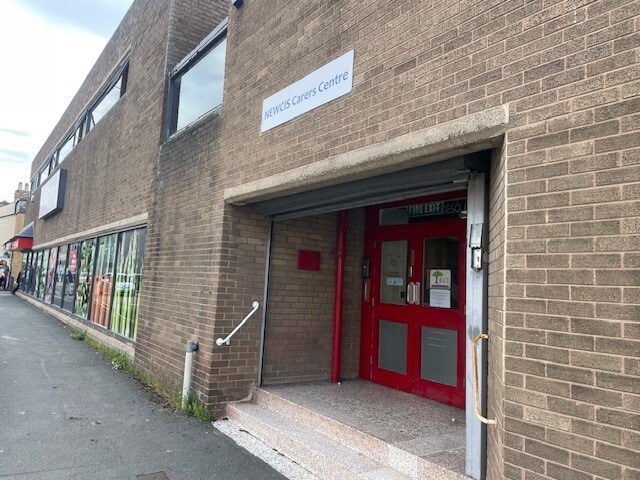 28-44 New St, Mold à louer Photo du bâtiment- Image 1 de 3