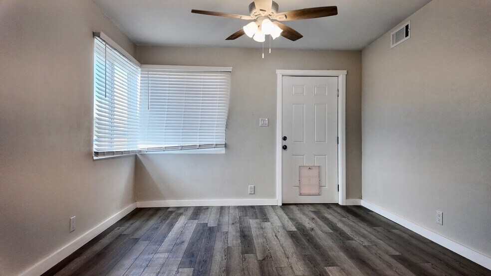 1338 E Fillmore St, Phoenix, AZ à vendre - Photo du bâtiment - Image 2 de 14