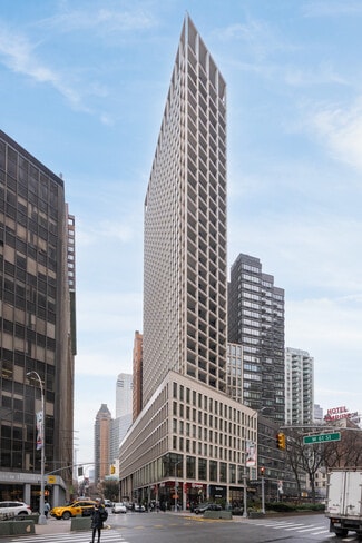 More details for 1865 Broadway, New York, NY - Retail for Lease