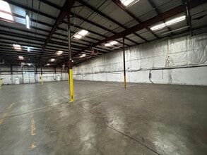 5721 Bayside Rd, Virginia Beach, VA for lease Interior Photo- Image 2 of 6