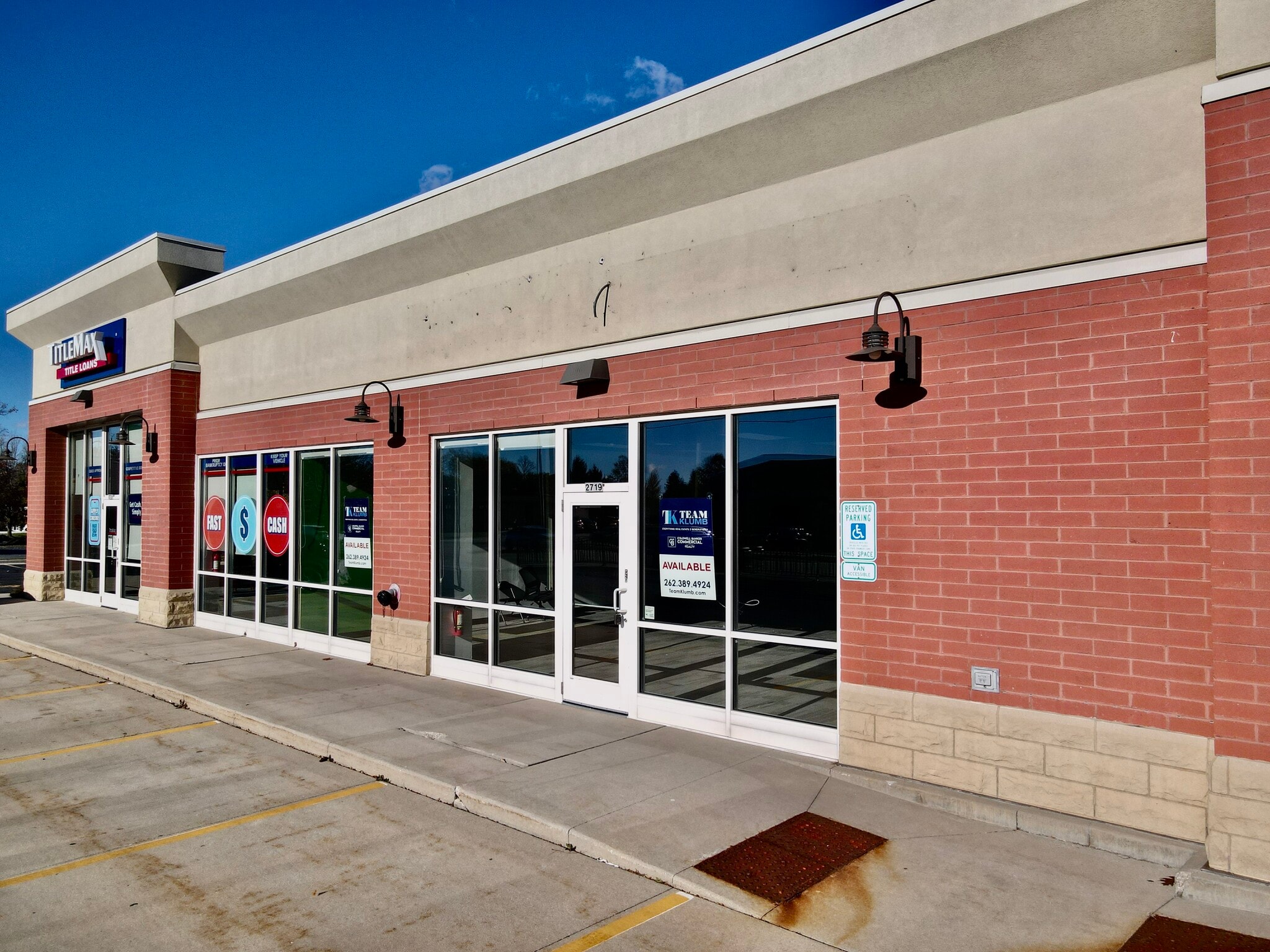 2713-2723 Calumet Dr, Sheboygan, WI à louer Photo intérieure- Image 1 de 7