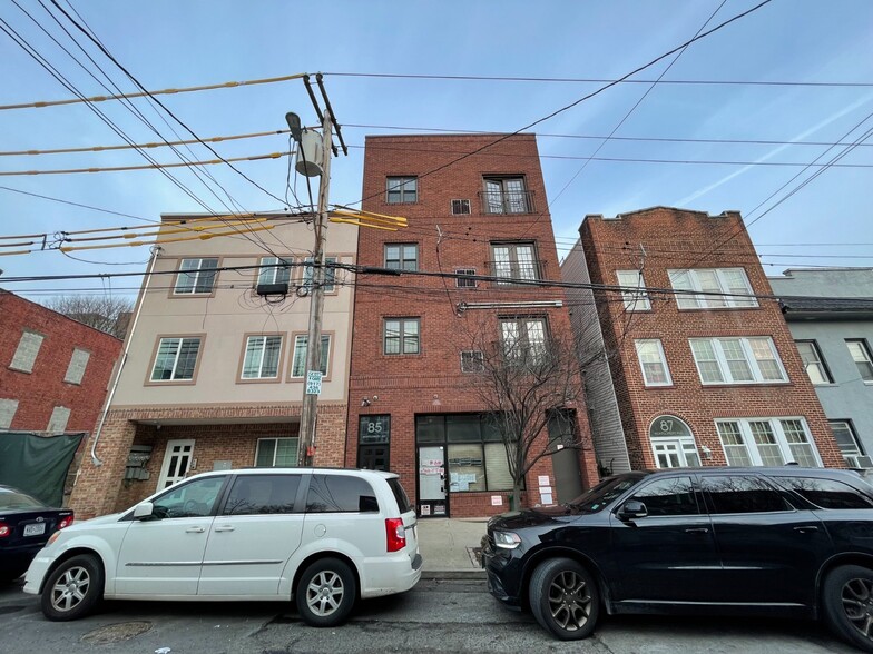 85 Montgomery Ave, Staten Island, NY for sale - Building Photo - Image 3 of 10