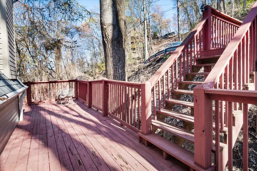 1403 Zurich rd, Gatlinburg, TN à vendre - Photo du b timent - Image 3 de 42