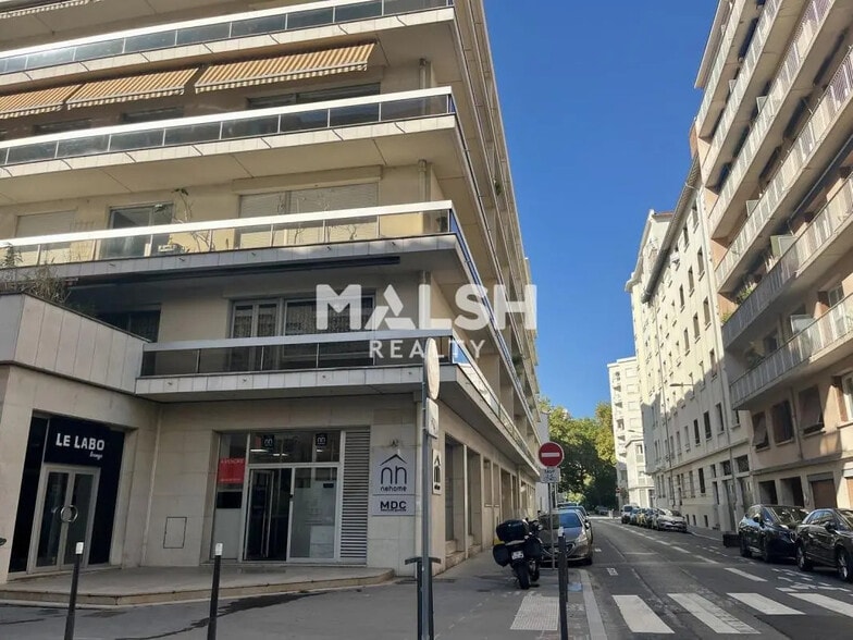 Bureau dans Lyon à louer - Photo du bâtiment - Image 1 de 13