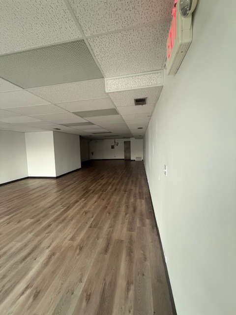 2419 S Campbell Ave, Springfield, MO à louer Photo intérieure- Image 1 de 11