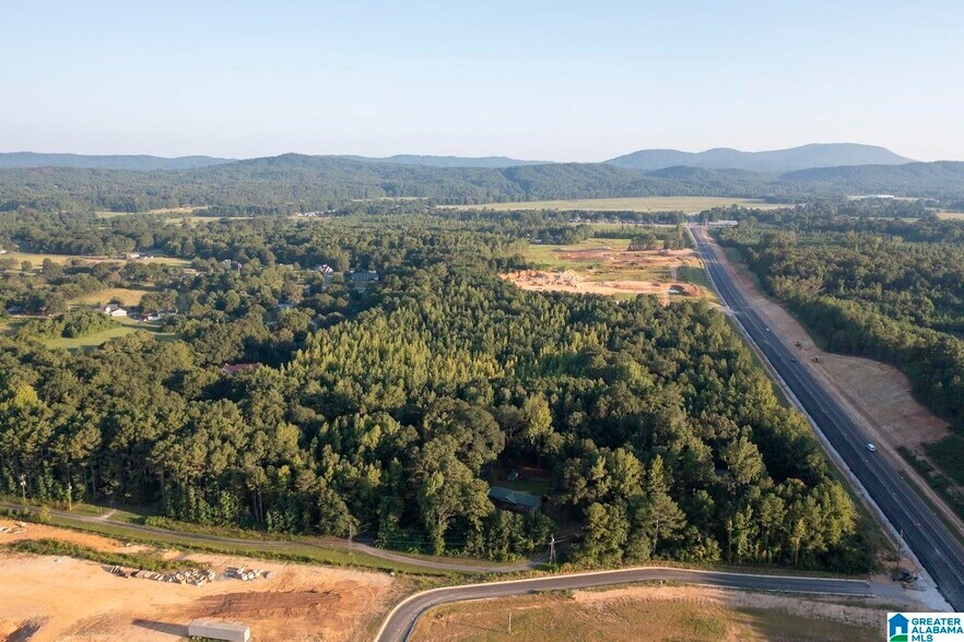 1375 Boiling Springs Rd, Oxford, AL for sale - Building Photo - Image 2 of 17