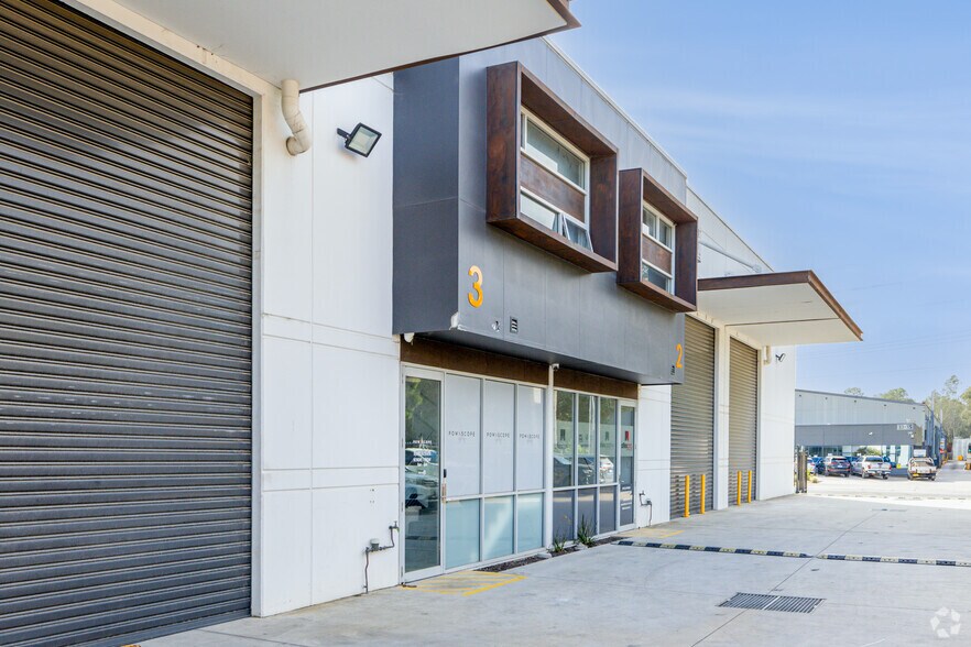 66 Riverside Rd, Chipping Norton for sale - Building Photo - Image 2 of 5