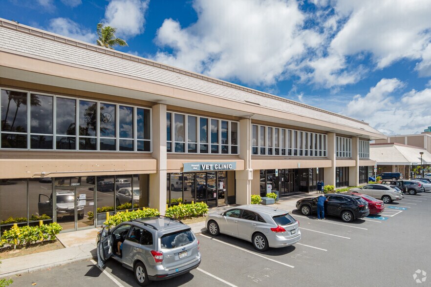 7192 Kalanianaole Hwy, Honolulu, HI à louer - Photo du bâtiment - Image 2 de 4