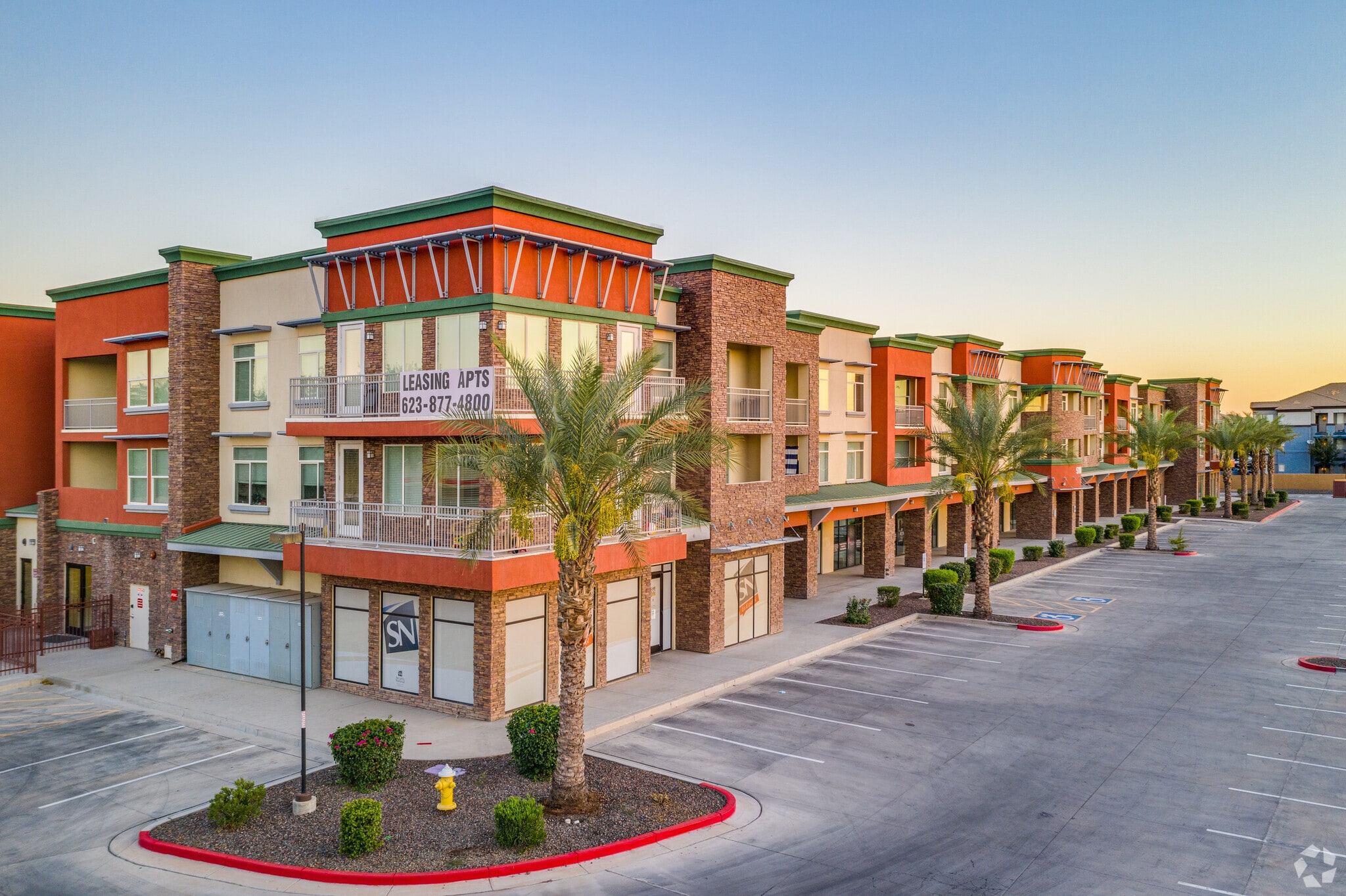 5100 N 99th Ave, Phoenix, AZ for lease Primary Photo- Image 1 of 4