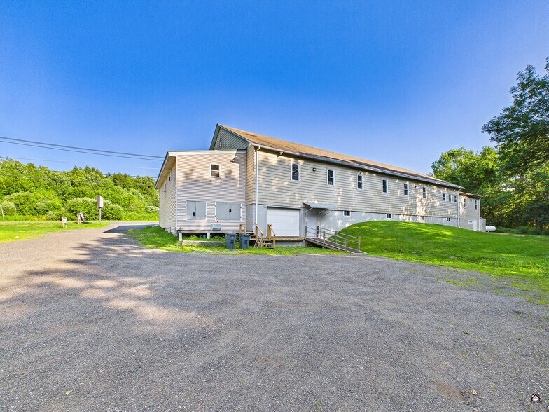 2880 Riverside Dr, Vassalboro, ME à vendre - Photo du bâtiment - Image 2 de 4