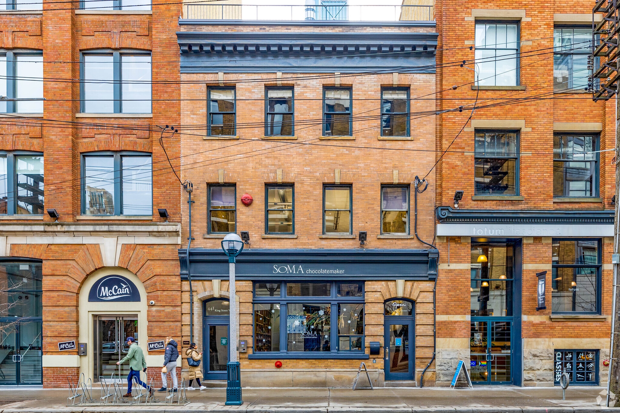 441-443 King St W, Toronto, ON for lease Primary Photo- Image 1 of 4