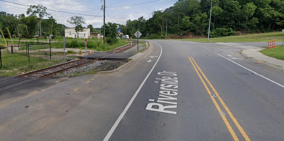 452 Riverside Dr, Asheville, NC à louer - Autre - Image 3 de 4