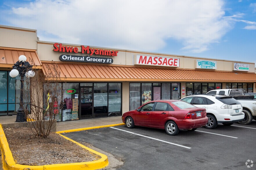 6161 S 33rd West Ave, Tulsa, OK à louer - Photo du bâtiment - Image 3 de 11