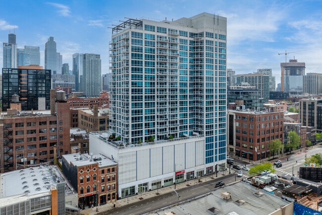 More details for 757 N Orleans St, Chicago, IL - Multifamily for Auction