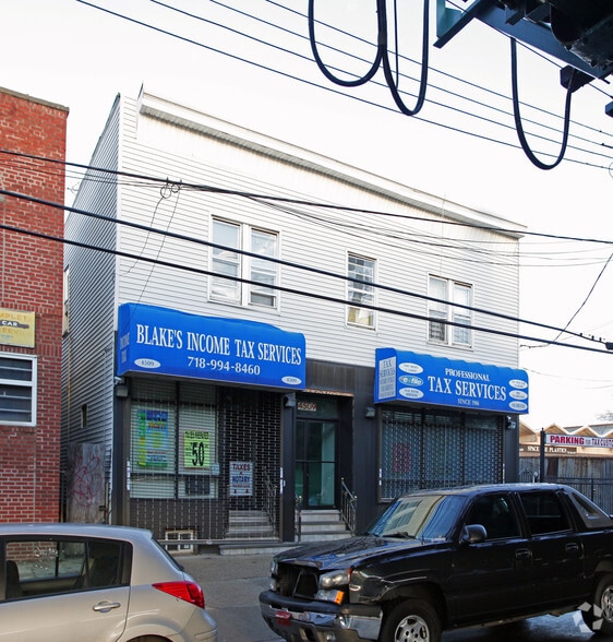 4509 White Plains Rd, Bronx, NY for lease - Primary Photo - Image 1 of 5