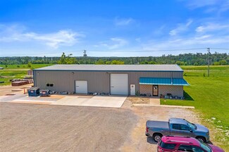 Plus de détails pour 411 Lorry St, Amherst, WI - Industriel à louer