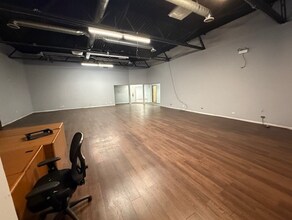 4920 S Central Ave, Forest View, IL for lease Interior Photo- Image 2 of 10