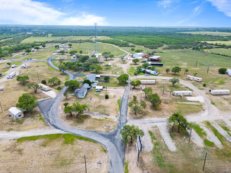 3117 Highway 281, George West, TX à vendre - Photo du bâtiment - Image 3 de 22