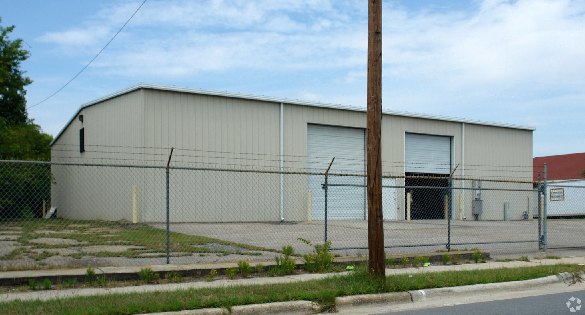 529 Hillsboro St, Fayetteville, NC for lease Primary Photo- Image 1 of 3