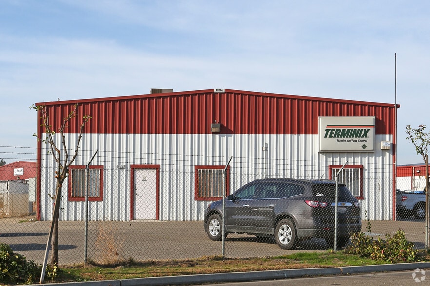 5445 S Villa Ave, Fresno, CA for sale - Building Photo - Image 2 of 3