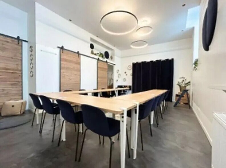 Bureau dans Lyon à vendre - Photo du bâtiment - Image 3 de 5