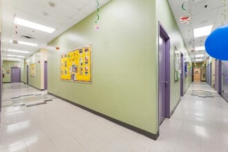 1049 38th St, Brooklyn, NY à louer Photo intérieure- Image 2 de 8