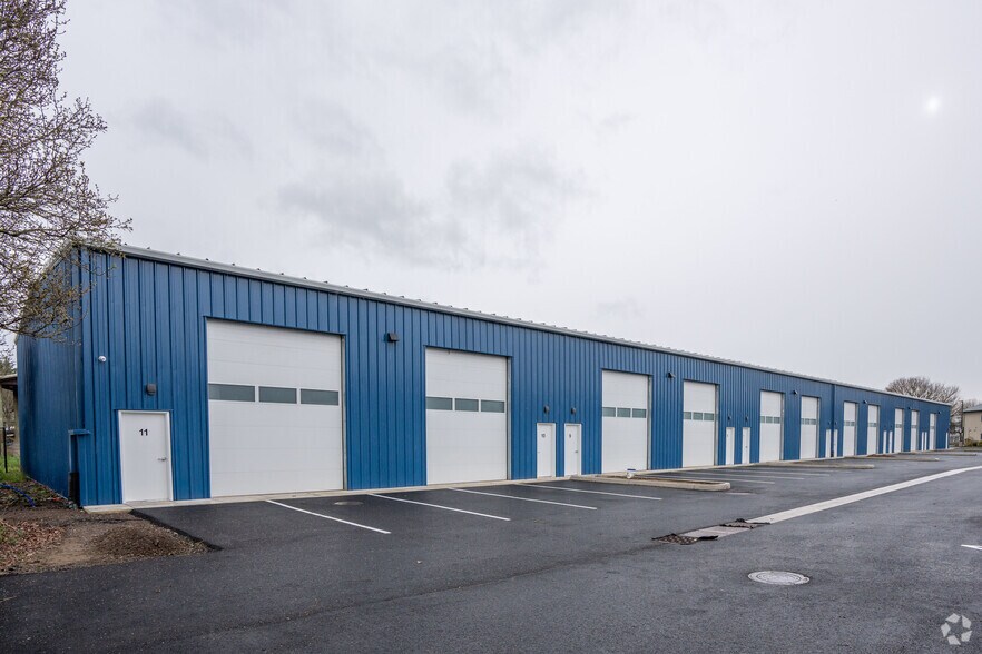 600 Mitchell Ave, Woodland, WA à louer - Photo du bâtiment - Image 3 de 6