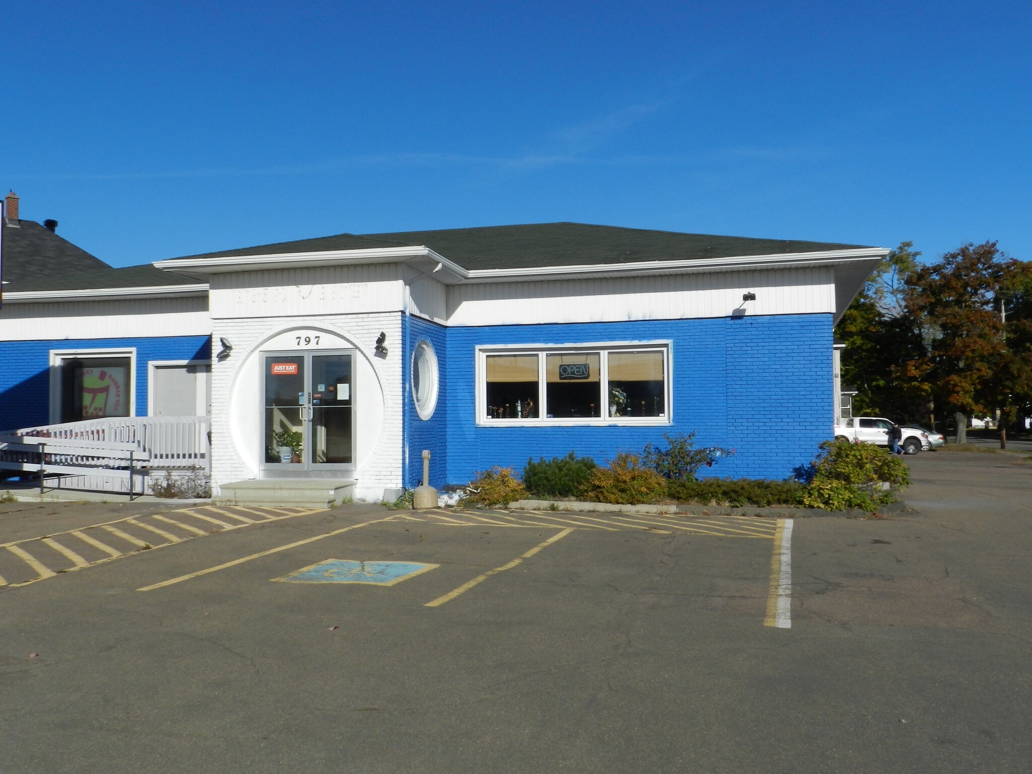 797 Mountain Rd, Moncton, NB for sale Primary Photo- Image 1 of 1