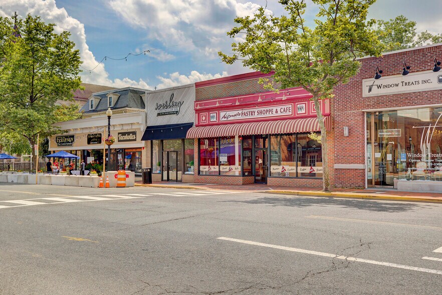 86-88 Broad St, Red Bank, NJ à louer - Photo du bâtiment - Image 3 de 4