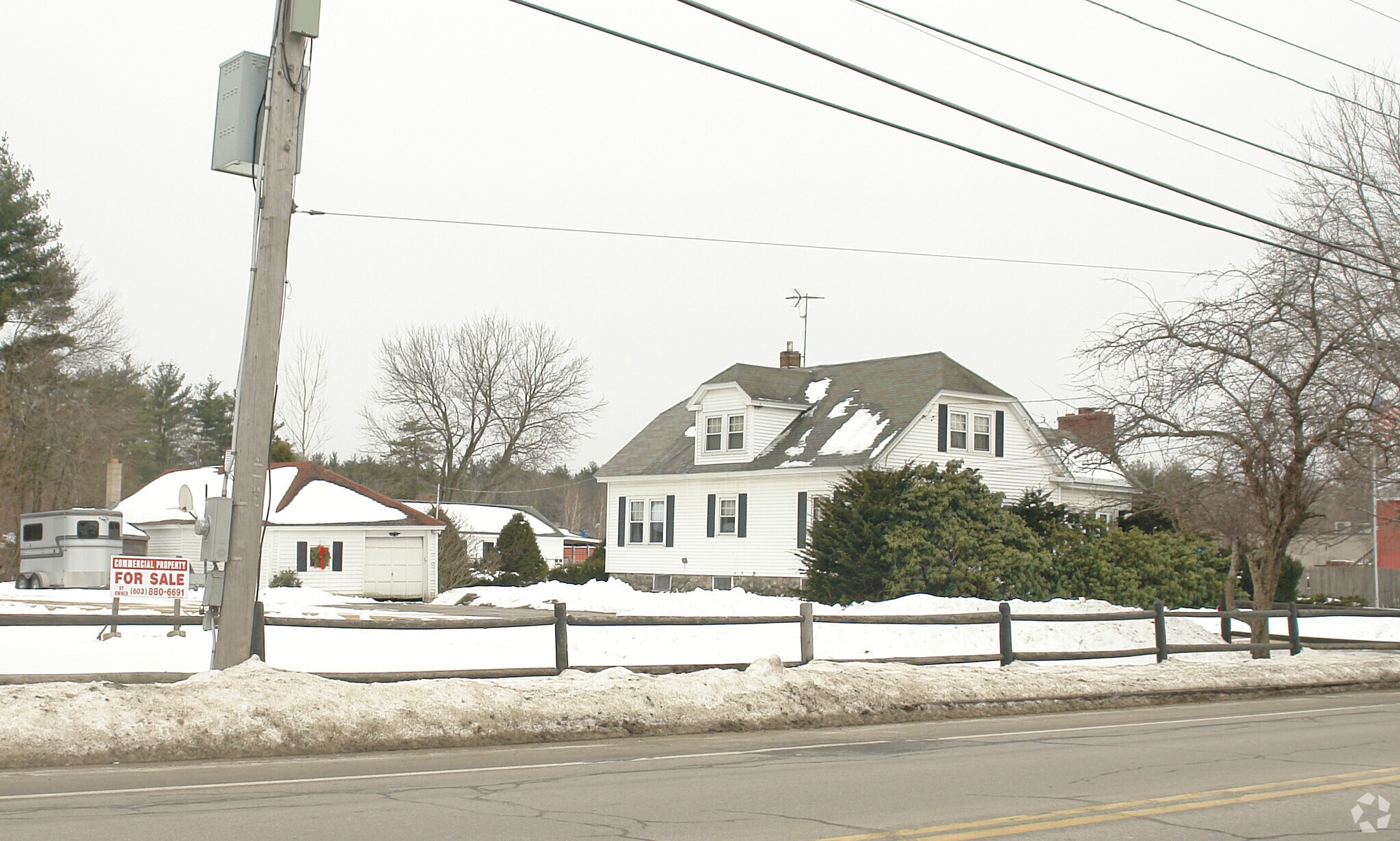 33 Lowell Rd, Salem, NH for sale Primary Photo- Image 1 of 1
