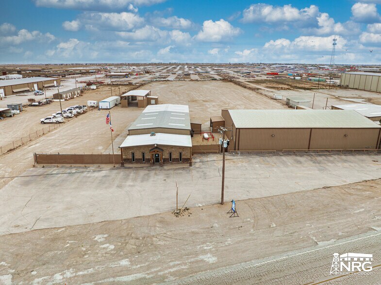 6700 I-20, Midland, TX à louer - Photo du bâtiment - Image 3 de 19
