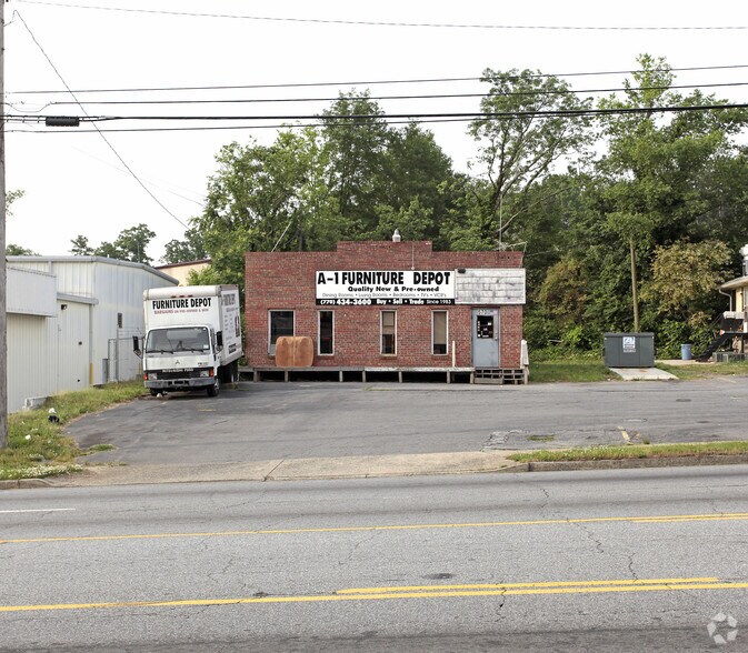 570 SE Windy Hill Rd, Smyrna, GA à vendre - Photo du bâtiment - Image 2 de 2