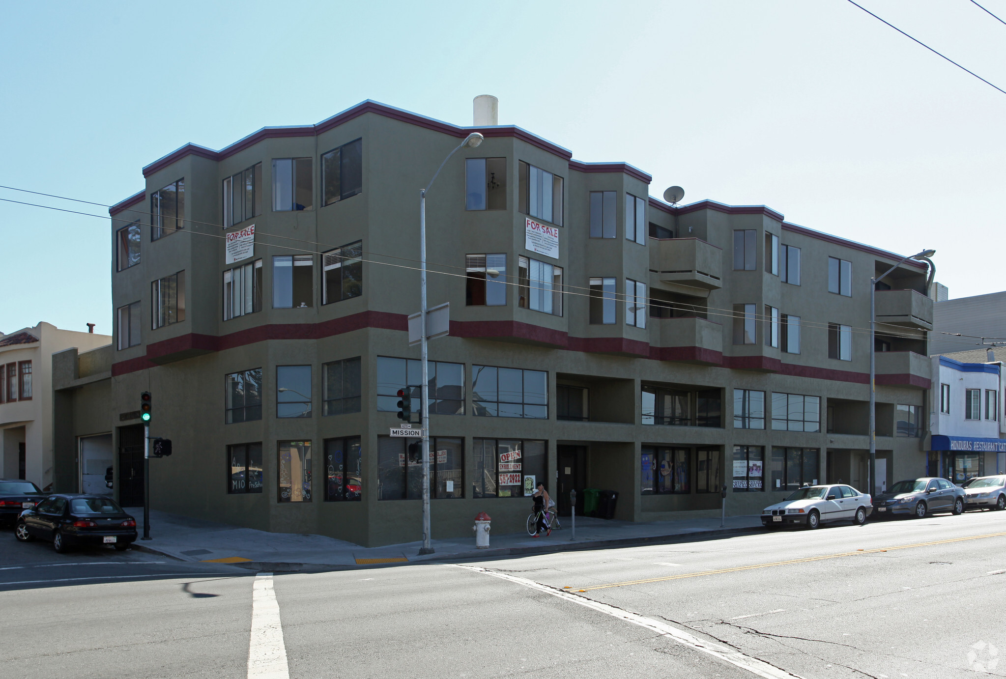 4377 Mission St, San Francisco, CA for lease Primary Photo- Image 1 of 5